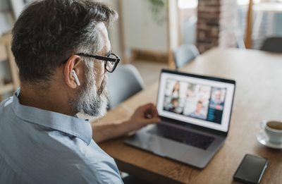 Laptop worker (ISO 45003)